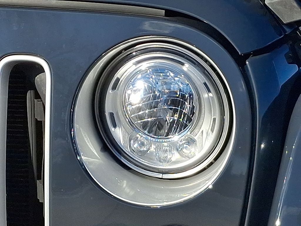 2018 Jeep Wrangler JK Sahara