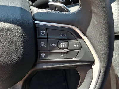2023 Jeep Grand Cherokee Laredo