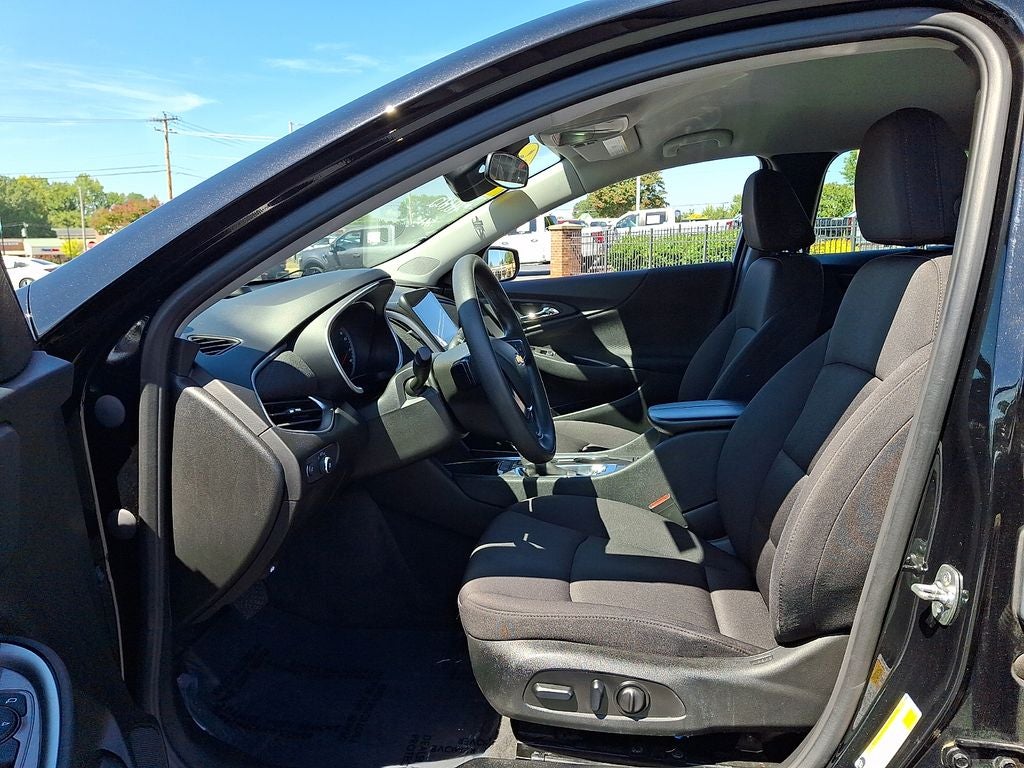 2025 Chevrolet Malibu LT 1LT