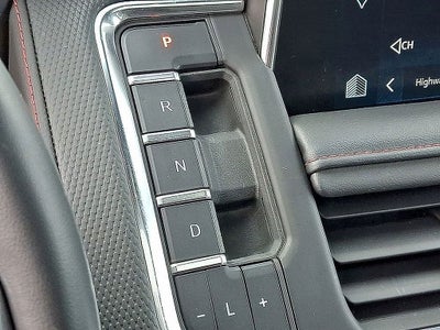 2023 Chevrolet Suburban RST