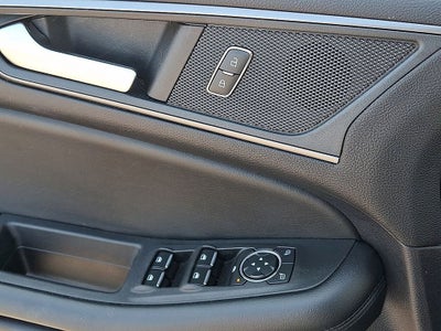 2022 Ford Edge SE