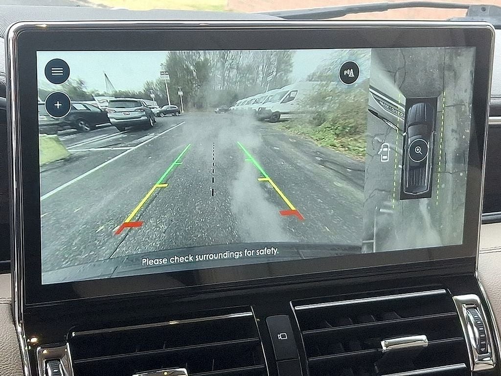 2024 Lincoln Navigator Premiere