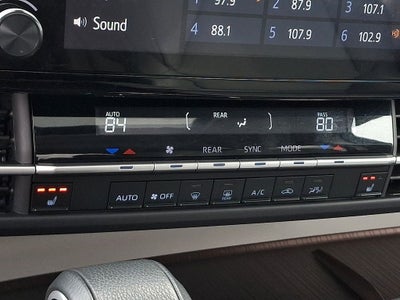 2023 Toyota Sienna XLE 7 Passenger