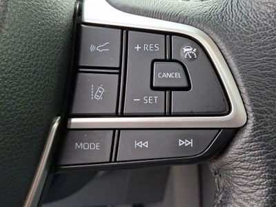 2023 Toyota Sienna XLE 7 Passenger