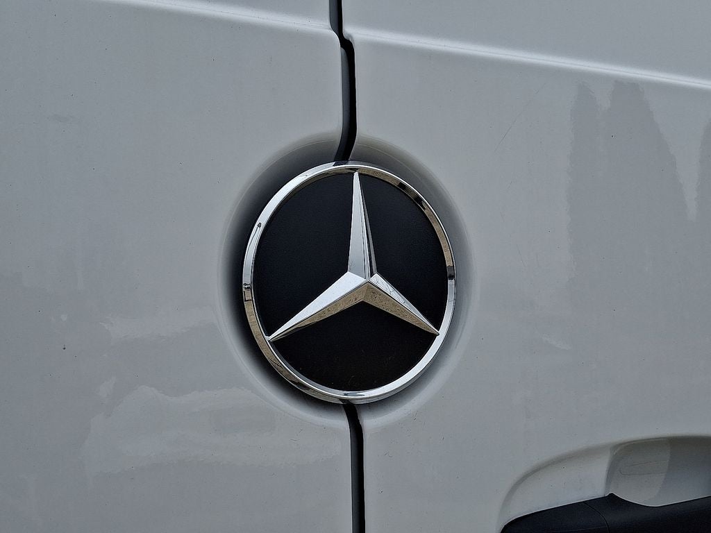 2025 Mercedes-Benz Sprinter 2500 Cargo 170 WB High Roof