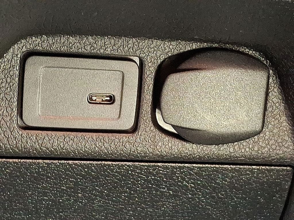 2025 Mercedes-Benz Sprinter 2500 Cargo 170 WB High Roof