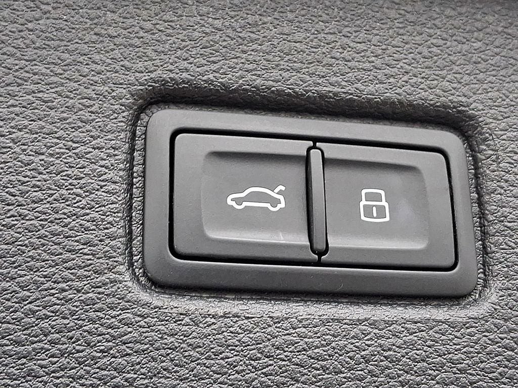 2025 Audi Q7 55 Premium Plus quattro