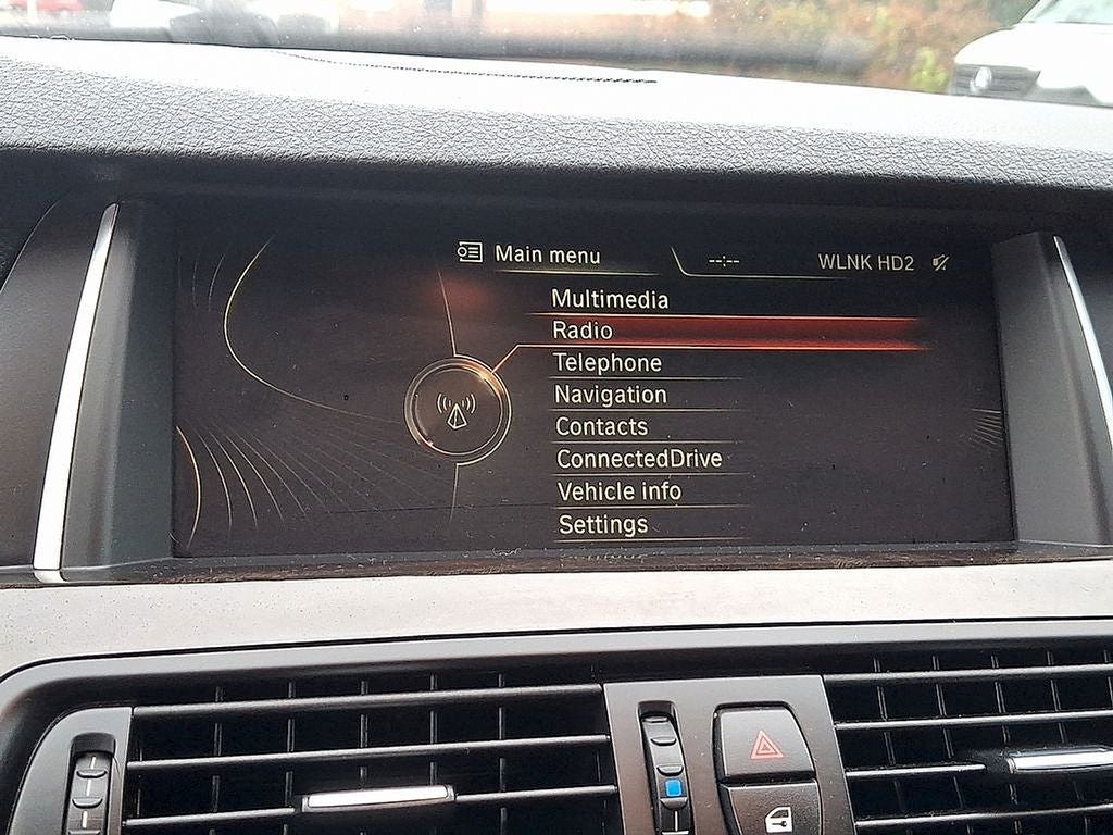 2015 BMW 5 Series 528i