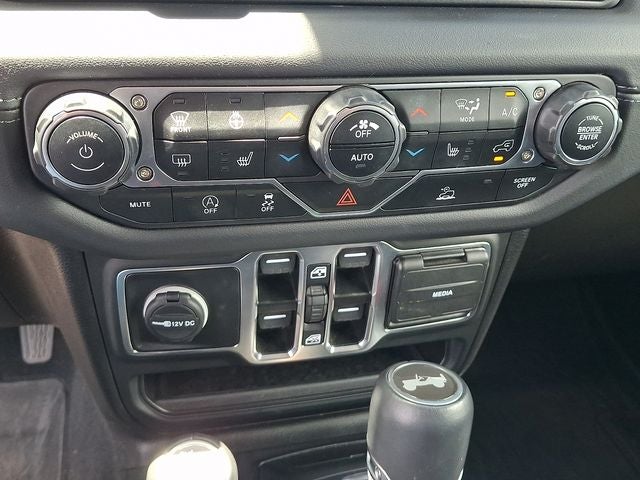 2024 Jeep Wrangler 4-Door Sahara 4x4
