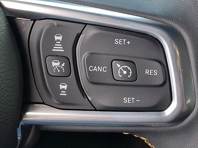 2024 Jeep Wrangler 4-Door Sahara 4x4