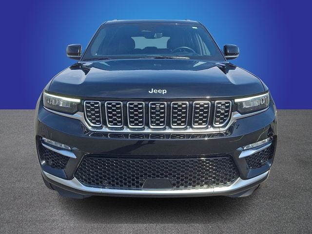 2023 Jeep Grand Cherokee Summit