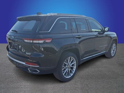 2023 Jeep Grand Cherokee Summit