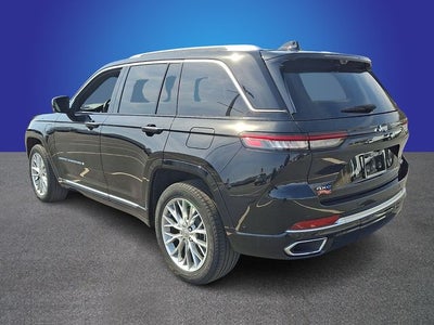 2023 Jeep Grand Cherokee Summit
