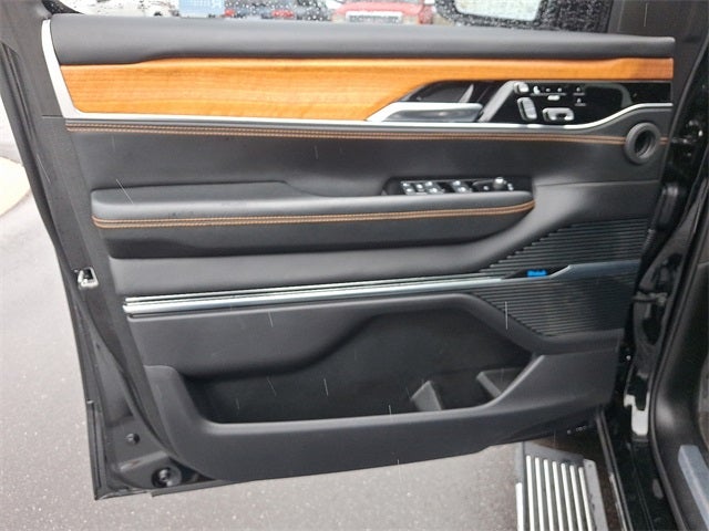 2022 Jeep Grand Wagoneer Series III 4x4