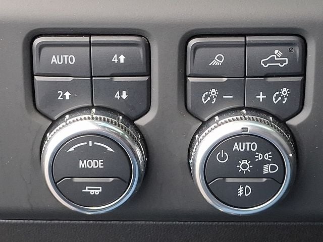 2024 GMC Sierra 2500HD 4WD Crew Cab Standard Bed AT4