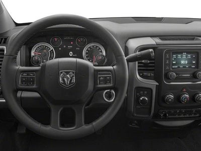 2017 RAM 3500 SLT Crew Cab 4x4 6'4' Box
