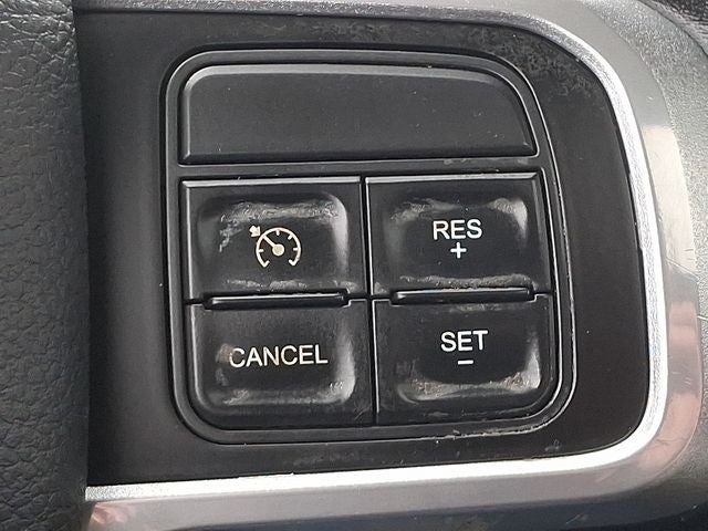 2020 RAM 3500 Laramie Crew Cab 4x4 6'4' Box