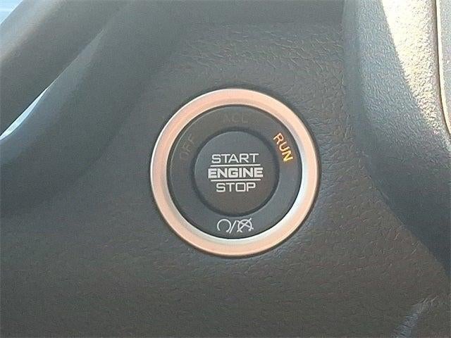 2023 RAM 3500 Tradesman Crew Cab 4x4 8' Box