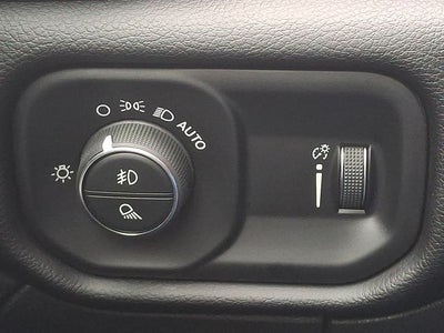 2025 RAM 3500 Big Horn Crew Cab 4x4 8' Box