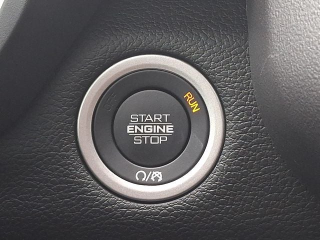 2025 RAM 3500 Big Horn Crew Cab 4x4 8' Box