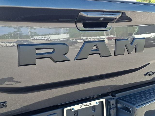 2026 RAM 3500 Laramie Crew Cab 4x4 8' Box