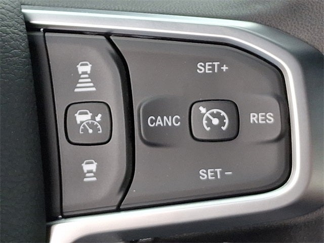 2025 RAM 4500HD Tradesman/Big Horn