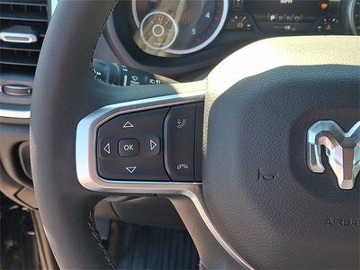 2025 RAM 5500HD Tradesman/Big Horn