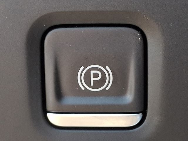 2022 GMC Sierra 1500 4WD Crew Cab Short Box AT4